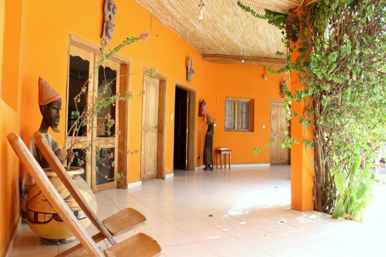 B & B Mariamacounda Toubakouta Exteriör bild